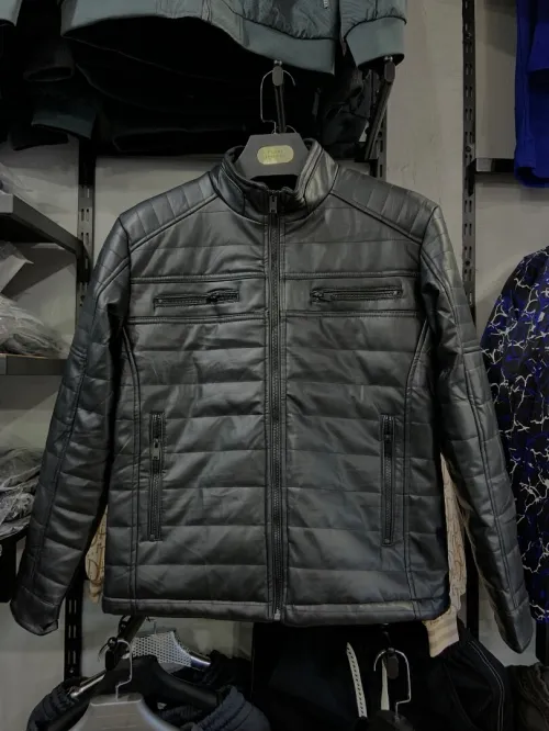 Veste demi cuir