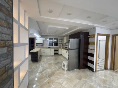 Vente Appartement Niveau de villa F5 Alger Draria