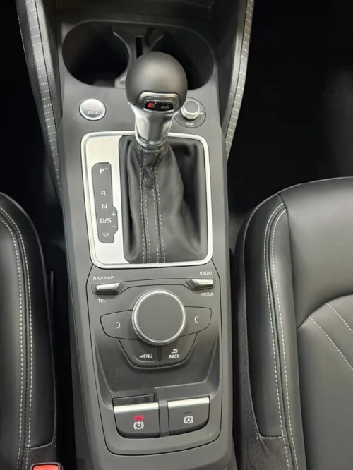 Audi Q2 L 2026 S line
