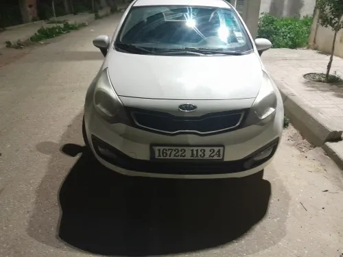 Kia Rio 5 portes 2013 
