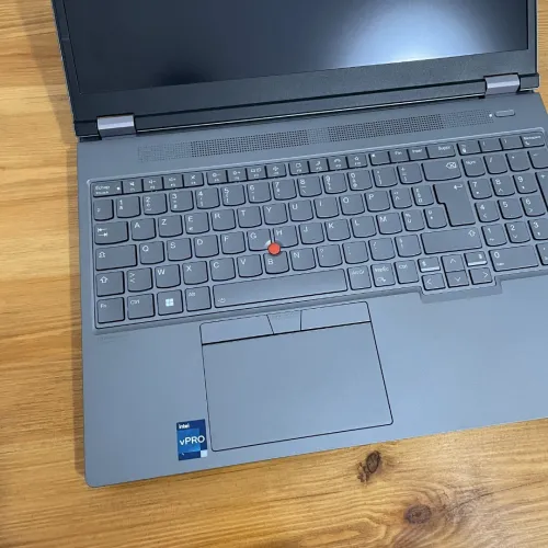 Lenovo ThinkPad P16 Gen 1 - Workstation i9-12950HX, 64Go, 1To, RTX A4500 16Go dédiée, 16" 2k