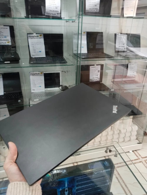 Lenovo Thinkpad E15 | i5 10210U Ram 16Go SSD 256Go Ecran 15.6"