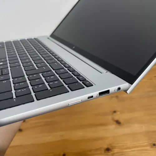 HP EliteBook 860 G11 | Ultra 7 155U, 16Go, 512Go SSD, 16" FHD