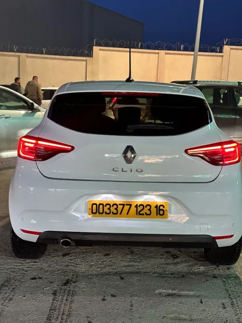 Renault Clio 5  2023 Equilibre