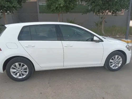 Volkswagen Golf 7 2020 Trendline +