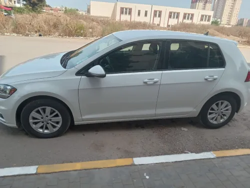 Volkswagen Golf 7 2020 Trendline +