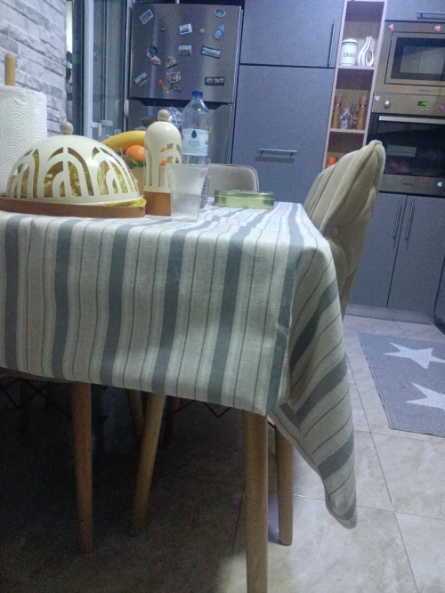 Table de cuisine 6 chaises