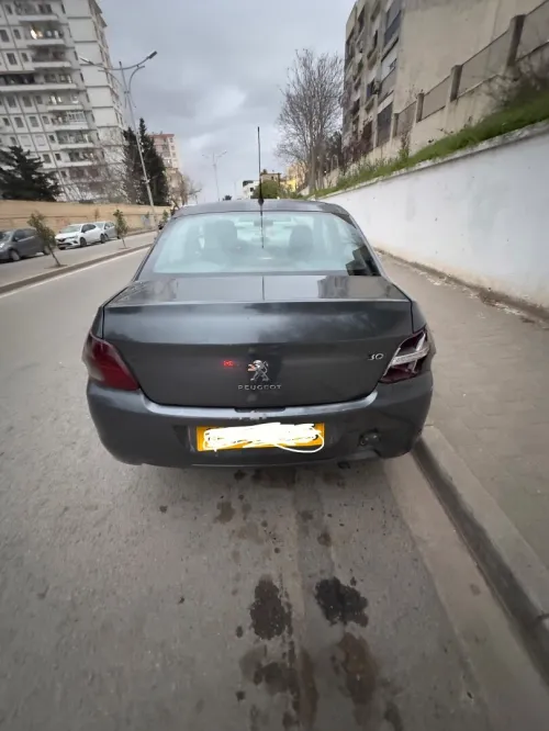 Peugeot 301 2013 Allure