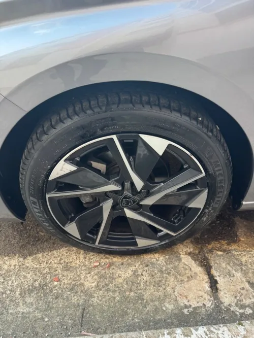 Peugeot 308 2023 Allure Pack