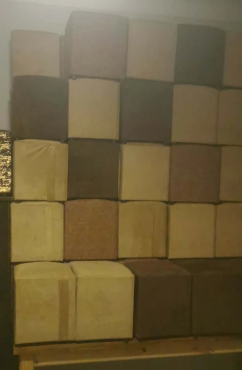 Poufs