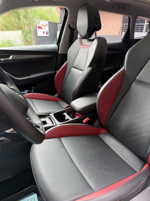 Skoda Karoq 2025 Luxury
