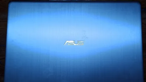 asus i7 8th 