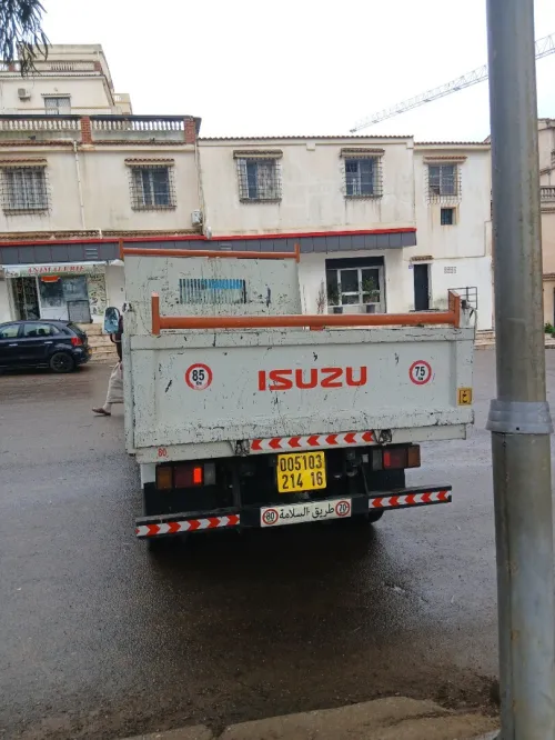 Isuzu Isuzu 2014