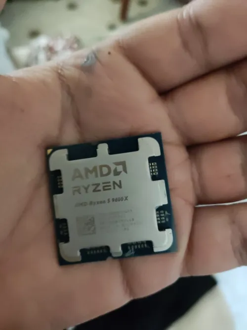 COMBO AMD (CPU + MOTHERBOARD + CARTE GRAPHIC)