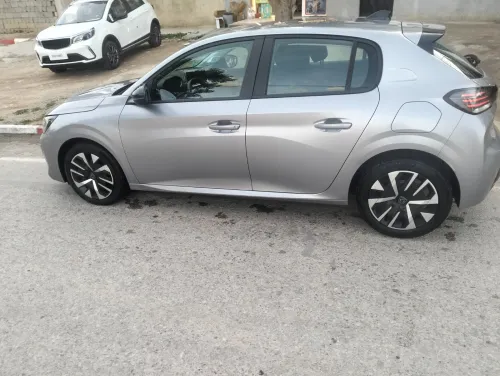 Peugeot 208 2024 Active Pack