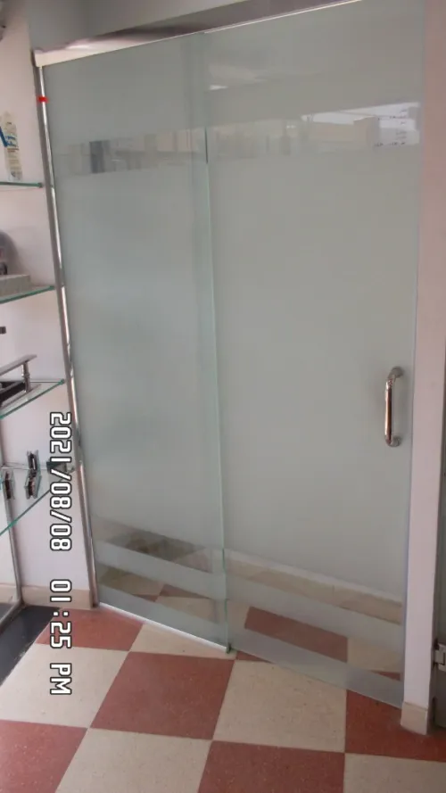 cabine de douche inox rompe escalier