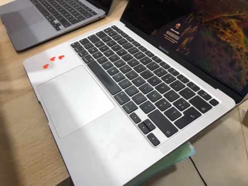Mac book pro 2022 m2 icloud Mac book Air m1 icloud 