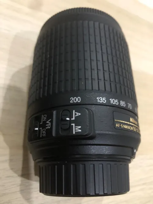 Objectif Nikon 55/200