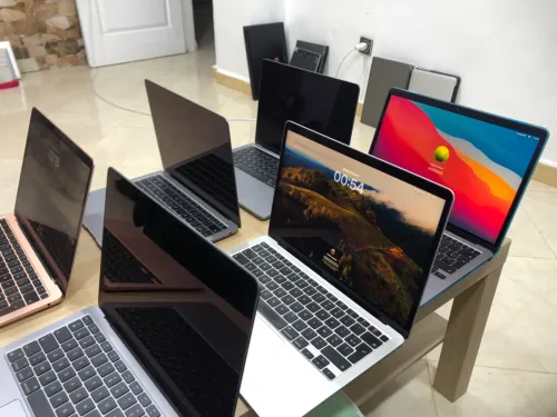 Mac book pro 2022 m2 icloud Mac book Air m1 icloud 