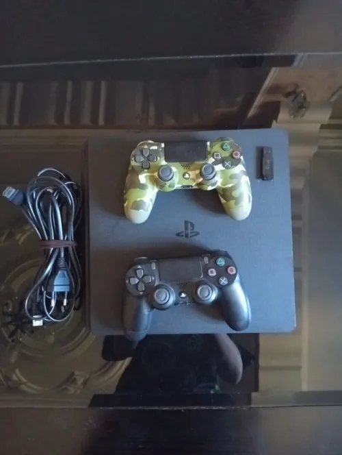PS4