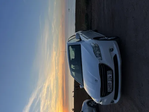 Peugeot 301 2014 Allure