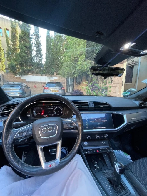 Audi Q3 2021 S Line