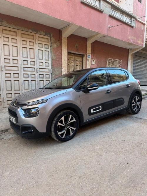 Citroen C3 1.2 Shine Boîte auto cg safiya 2023 Shine 1.2 112 turbo