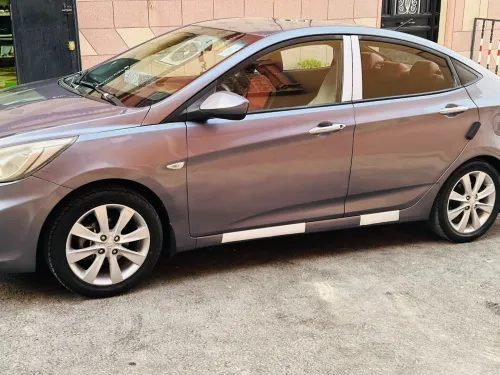 Hyundai Accent RB  4 portes 2017 GL DZ