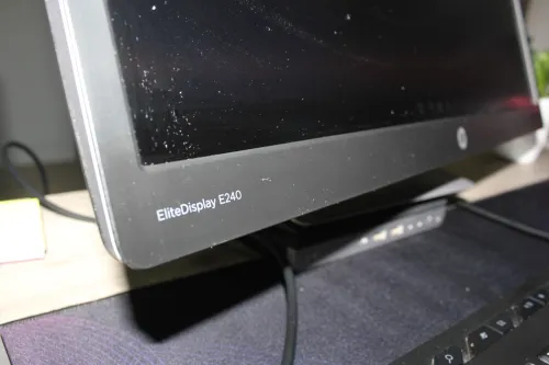 Ecran HP 24 - IPS