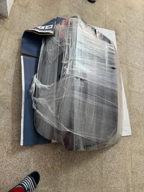 Coffre bmw f40 de 2023