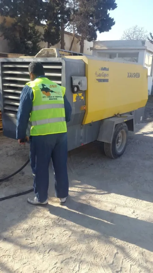 Nettoyage forages des puits avec compresseur d'air تنظيف الآبار الارتوازية 