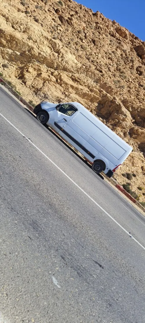 TRANSPORT DE MARCHANDISES