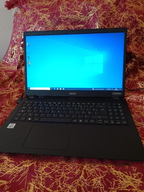 PC portable ACER Extensa 15 (EX215-52-517E)