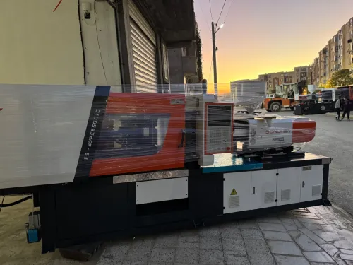 Machine injection plastique
