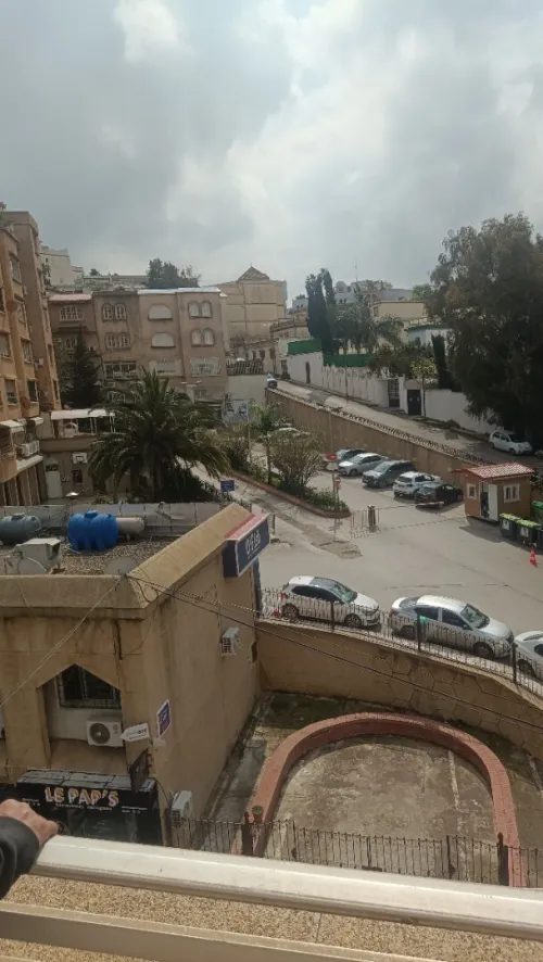Location Appartement F9 Alger Hydra