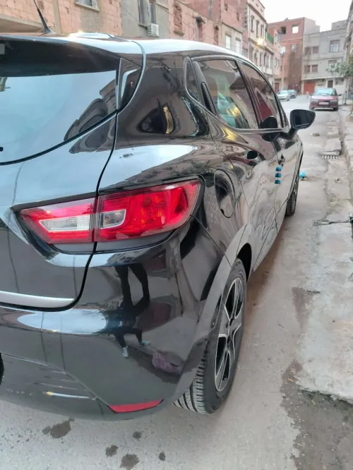 Renault Clio 4 2015 Limited