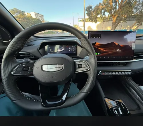 Geely Coolray 2025 