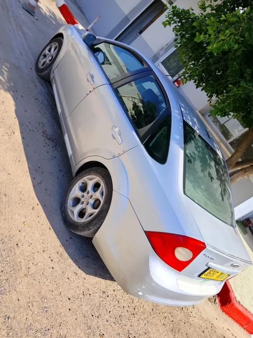 Ford Focus 4 portes 2011 Focus 4 portes