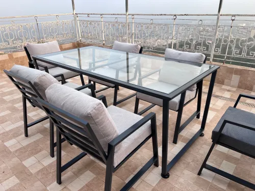 Salon de jardin, table, balançoire
