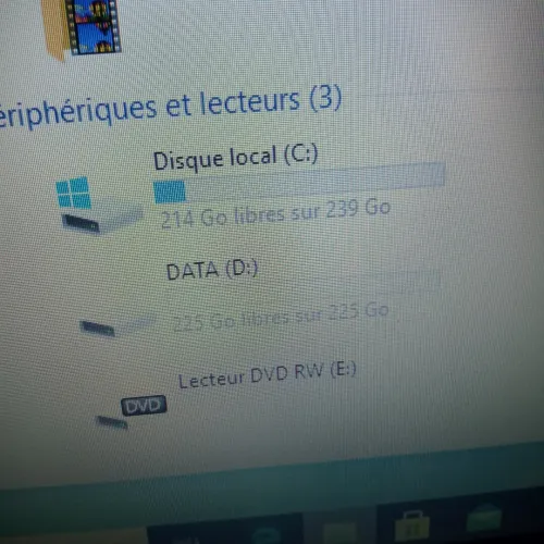 Laptop ASUS très bon état,  Celeron,  500 Go HDD,  02 Go de RAM,  Bonne batterie,