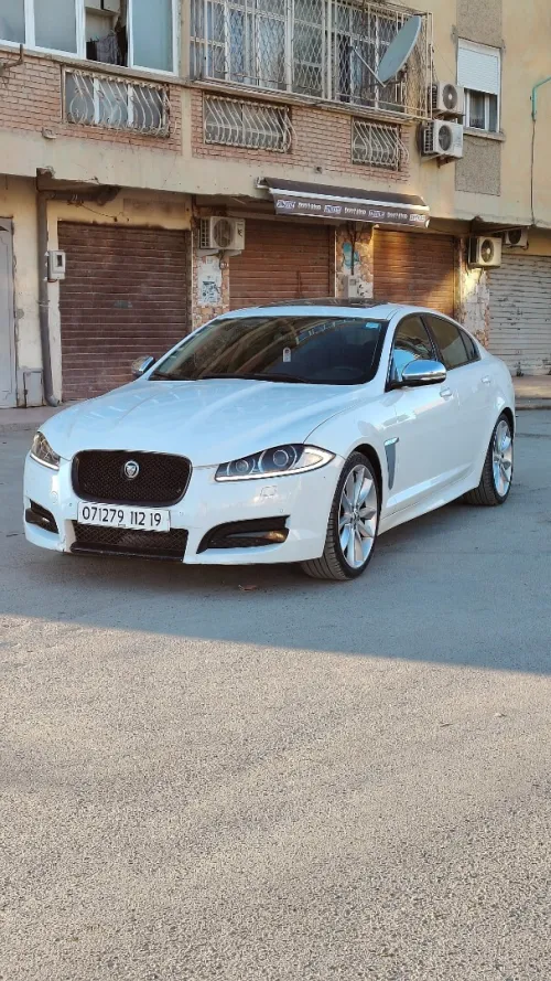 Jaguar XF Sportbrake 2012 