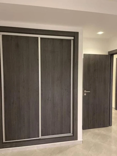 PORTES 