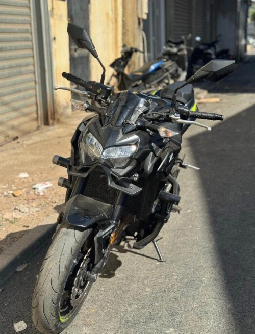 Kawazaki Z 900 2022