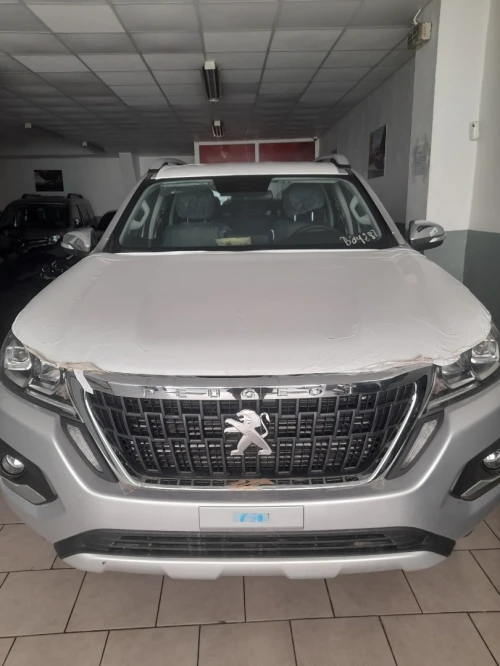 Peugeot lantdrek 4x4  150 chevaux 2022 