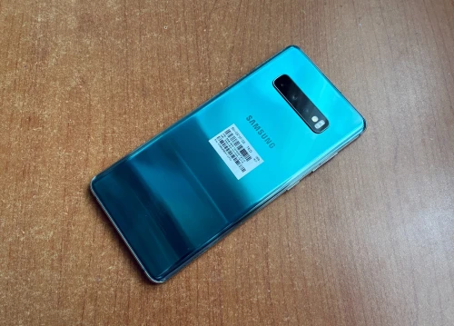 Samsung Galaxy S10+