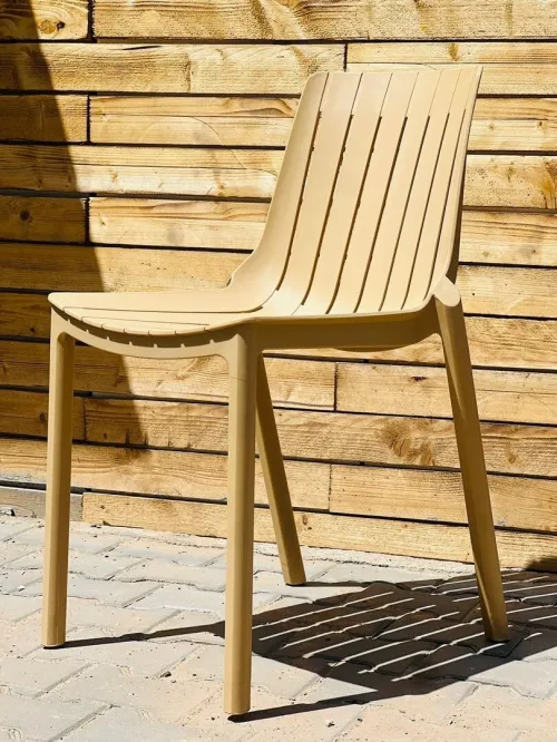 Table et chaises كراسي و طاولات 