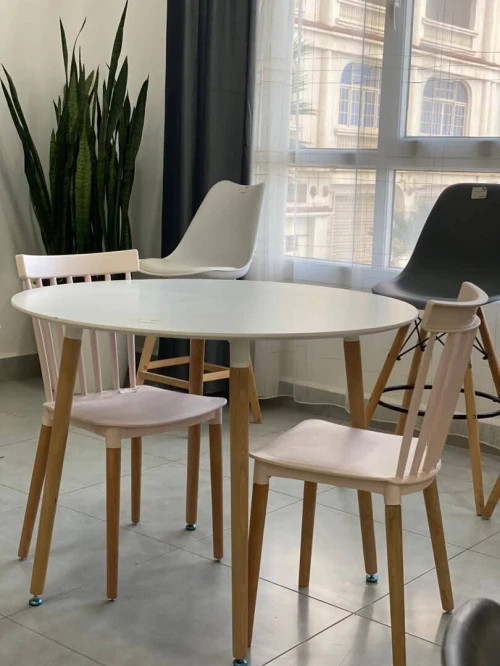 Table et chaises 