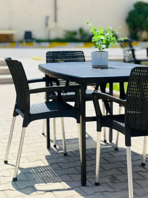 Table pliante pour divers utilisation 