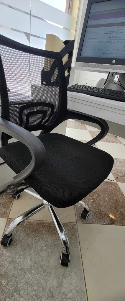 imprimantes et chaise
