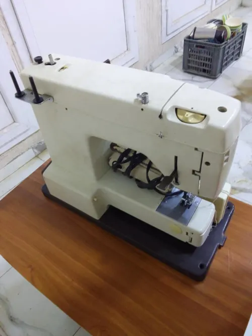 Machine à coudre 